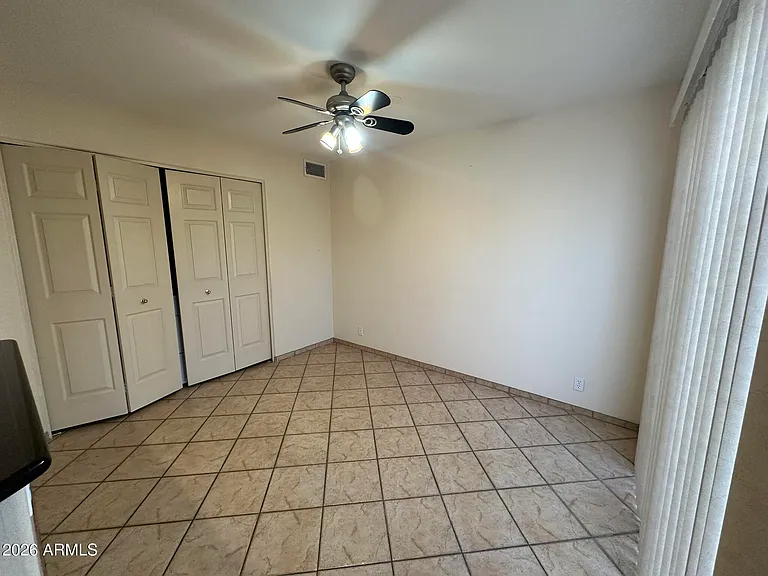 14462 N Sherwood Dr #B — Photo 5