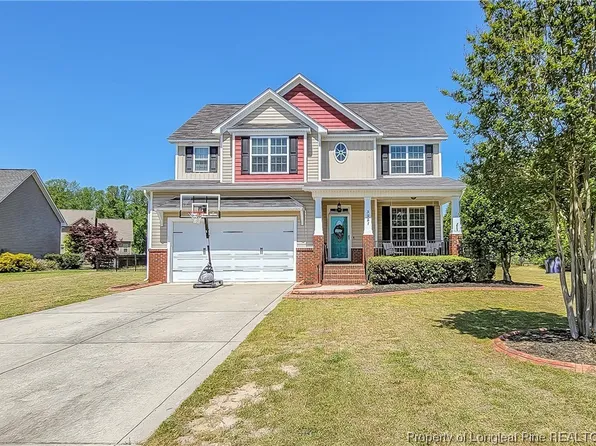 3921 Barclay Way, Wade, NC 28395