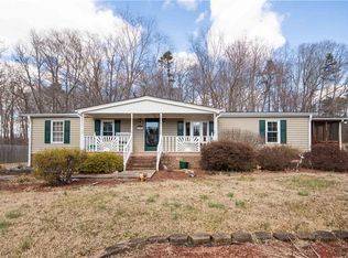 6385 Andrews Dr, Kernersville, NC 27284