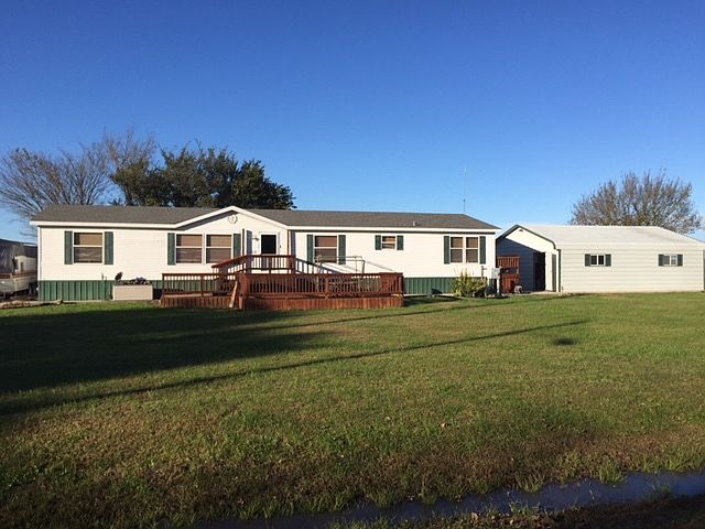 3 BR / 2 Bath Home