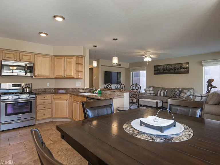 13168 W Monte Vista Dr — Photo 15