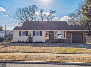 833 Drexel Ave, Delran, NJ 08075