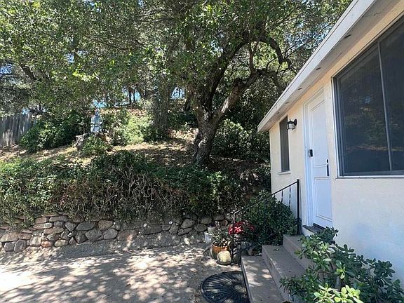 5th image of 1738 Orchard Dr