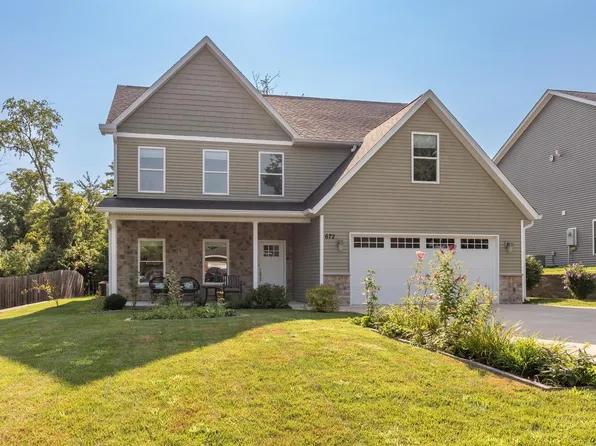 672 N Meadowlark Ln, Bloomington, IN 47408