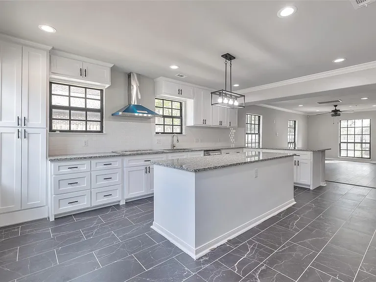 7312 Main St — Photo 20
