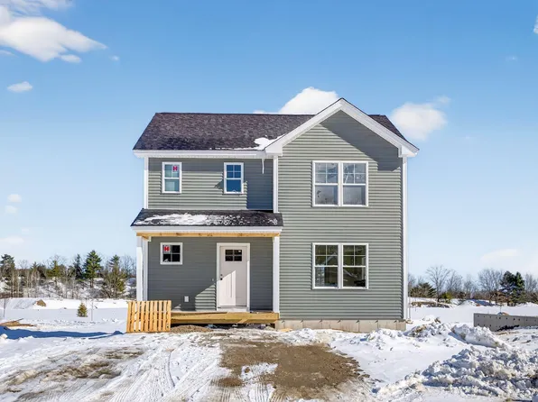 12 Feldspar Lane #27, Cumberland, ME 04021