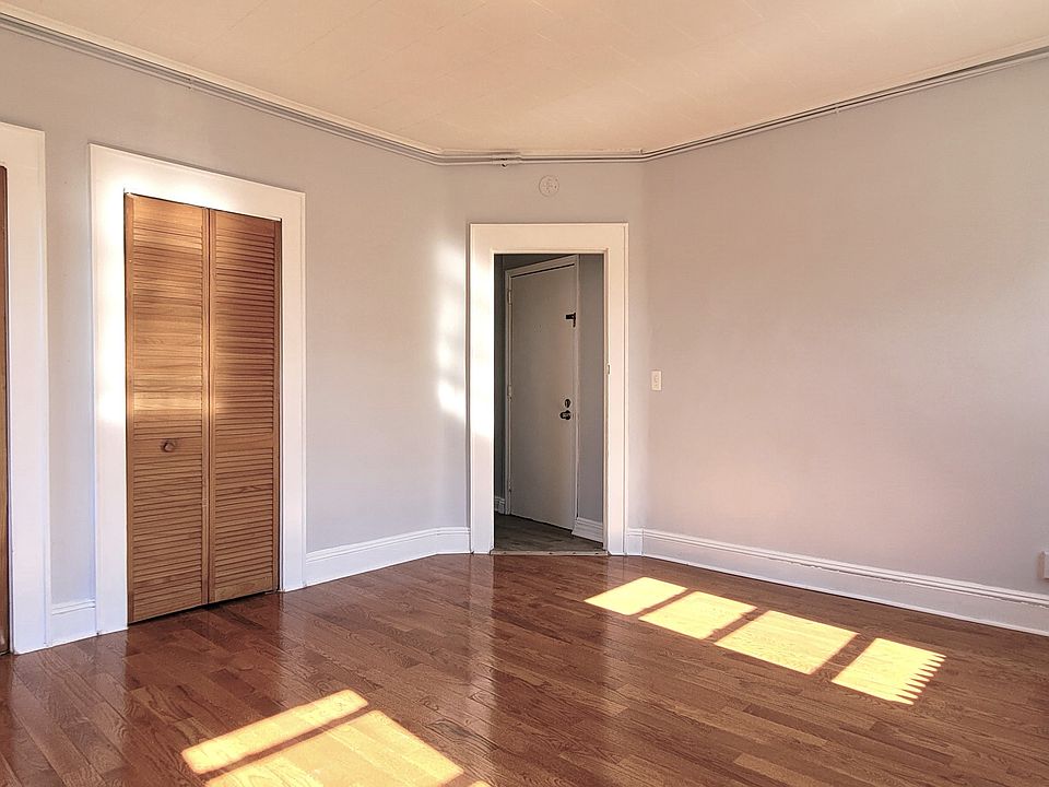 1st image of 65 Livingston Ave Floor 2