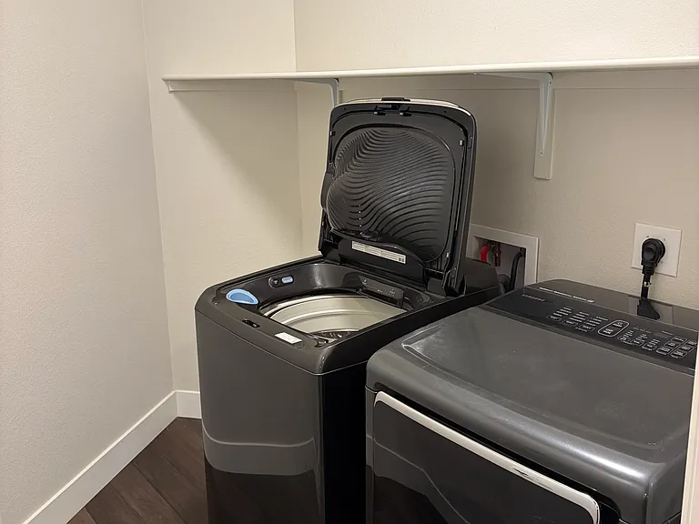 Basement washer and dryer