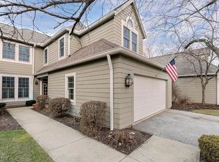 42 Haskell Dr, Bratenahl, OH 44108