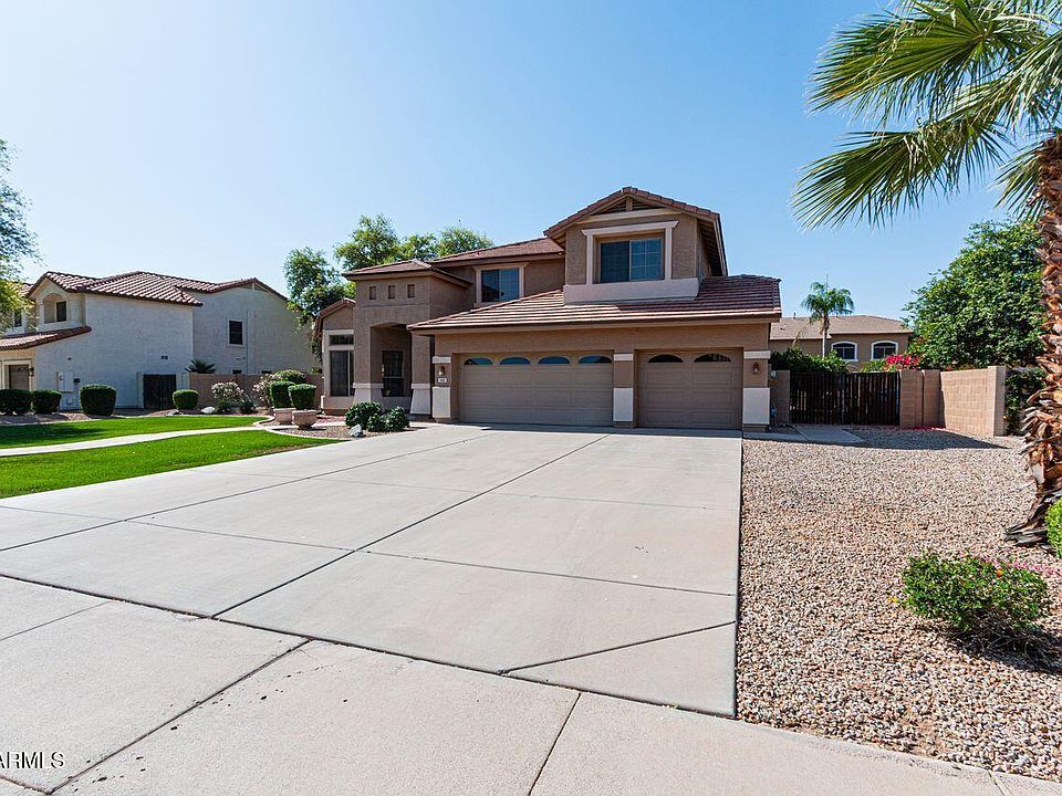 1st image of 149 E CANYON CREEK Drive