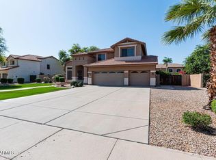 149 E Canyon Creek Dr, Gilbert, AZ 85295