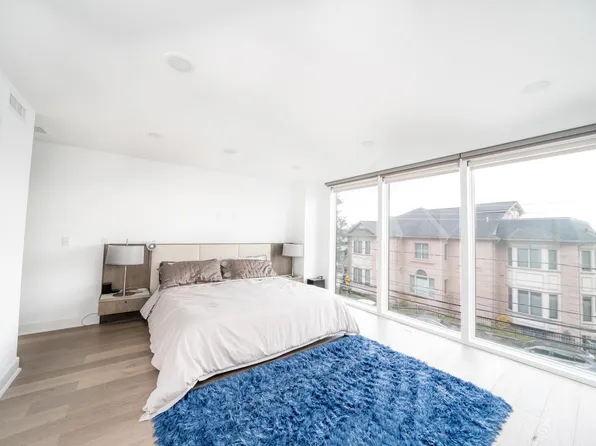 496 Undercliff Avenue image 35 of 52