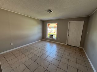 16907 Juanita Ave, Fort Myers, FL 33908