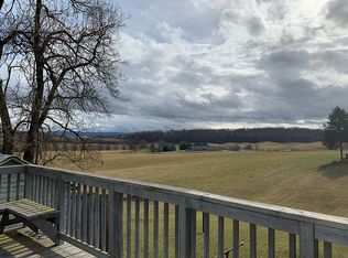 24 Craun Loop Rd, Weyers Cave, VA 24486