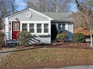 312 Portland Ave, Old Lyme, CT 06371