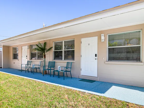 210 66th St #S, Bradenton Beach, FL 34217