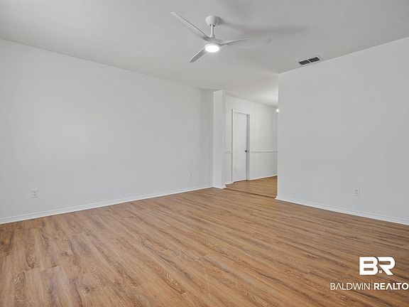 4th image of 5734 Pheasant Ct