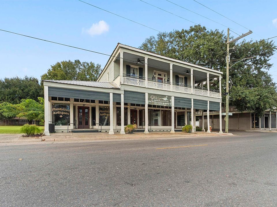1st image of 602 Railroad Ave