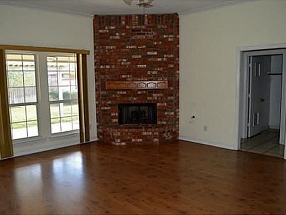 2nd image of 1512 Kernstown Ln