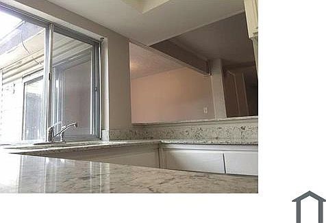 4th image of 710 Baruna Cir