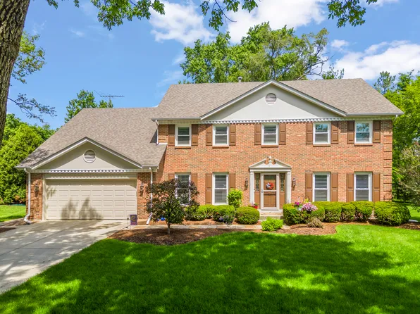810 Atlanta Ct, Naperville, IL 60540