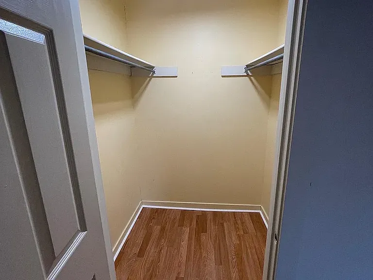 1025 N Madison St #105 — Photo 5