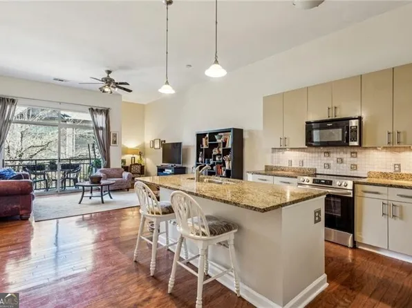 711 Cosmopolitan Dr NE Unit 149, Atlanta, GA 30324