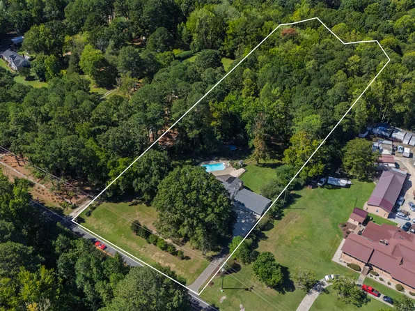 1421 Jenks Carpenter Rd, Cary, NC 27519