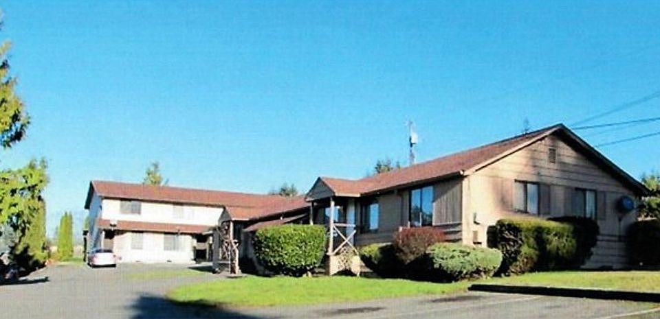 1st image of 4223 164th St SW