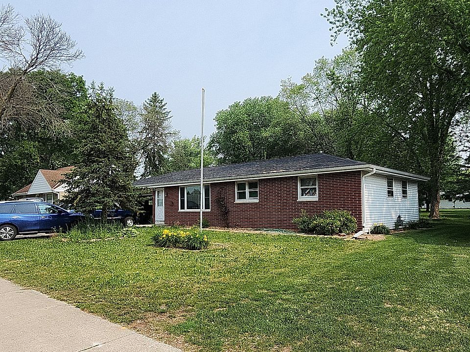 1360 Cormier Rd, Green Bay, WI 54313 Zillow