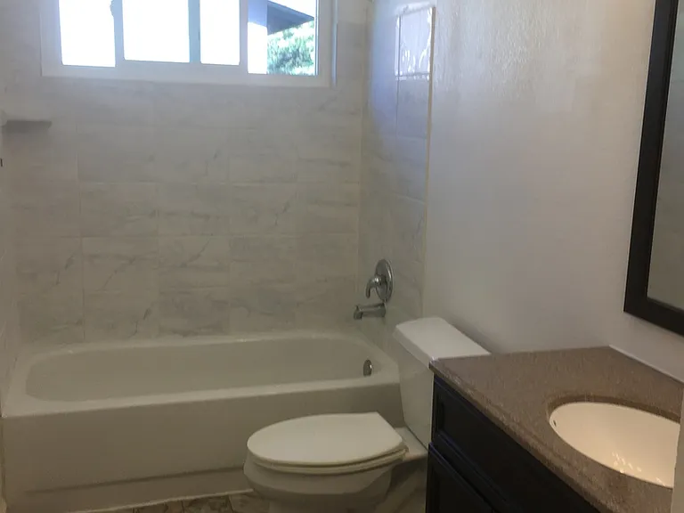 2576 Mohawk Ct — Photo 12