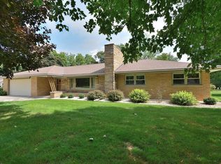 3310 San Marcos Dr, Brookfield, WI 53005