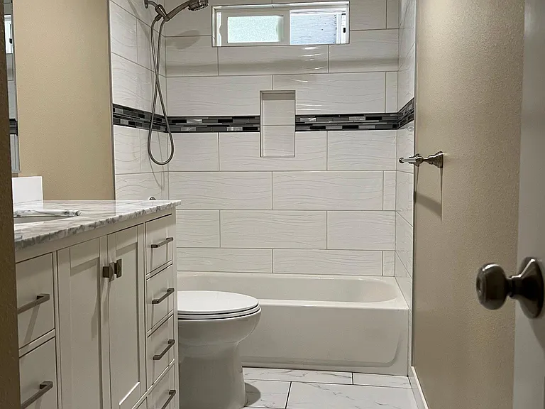 1333 N Heatherwood W — Photo 17