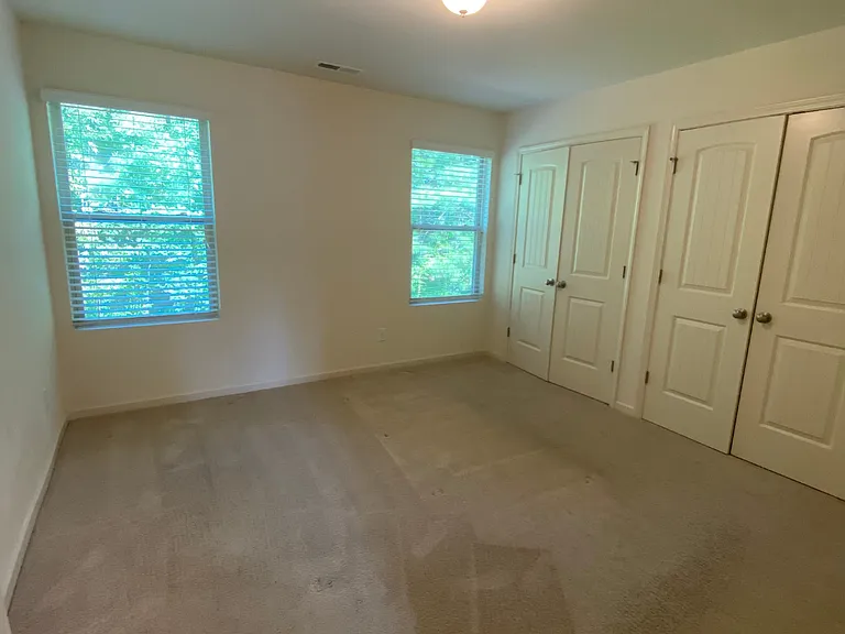 6 Rochambeau Ct #1 — Photo 3