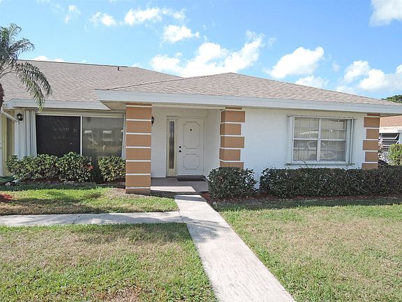 4th image of 625 Pines Knoll Dr APT D