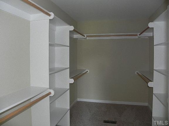 5th image of 3304 Loganberry Ct