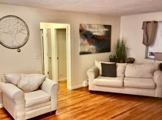 8 Carol Cir #102, West Roxbury, MA 02132