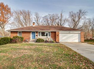 2910 Gilbert Ln, Alton, IL 62002