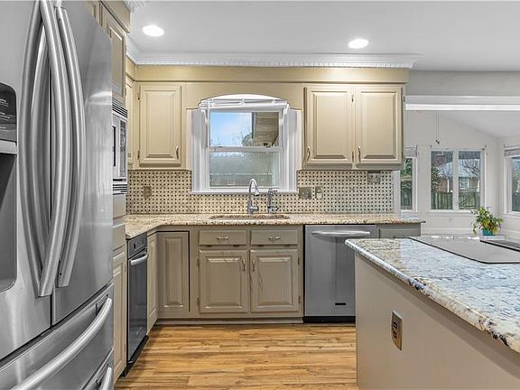 4th image of 5017 Bellamy Manor Dr