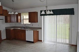3rd image of 20893 River Blvd
