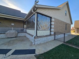 210 McKenna Dr, Kevil, KY 42053