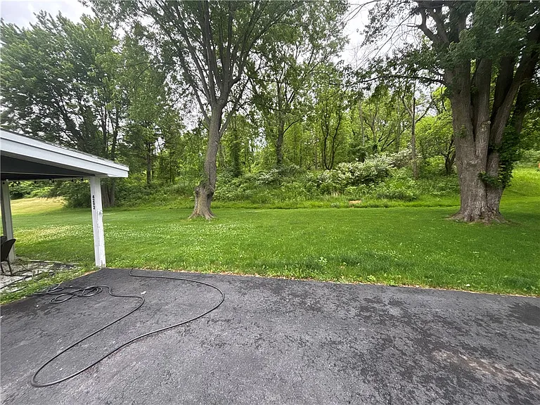 4292 Clover St — Photo 20