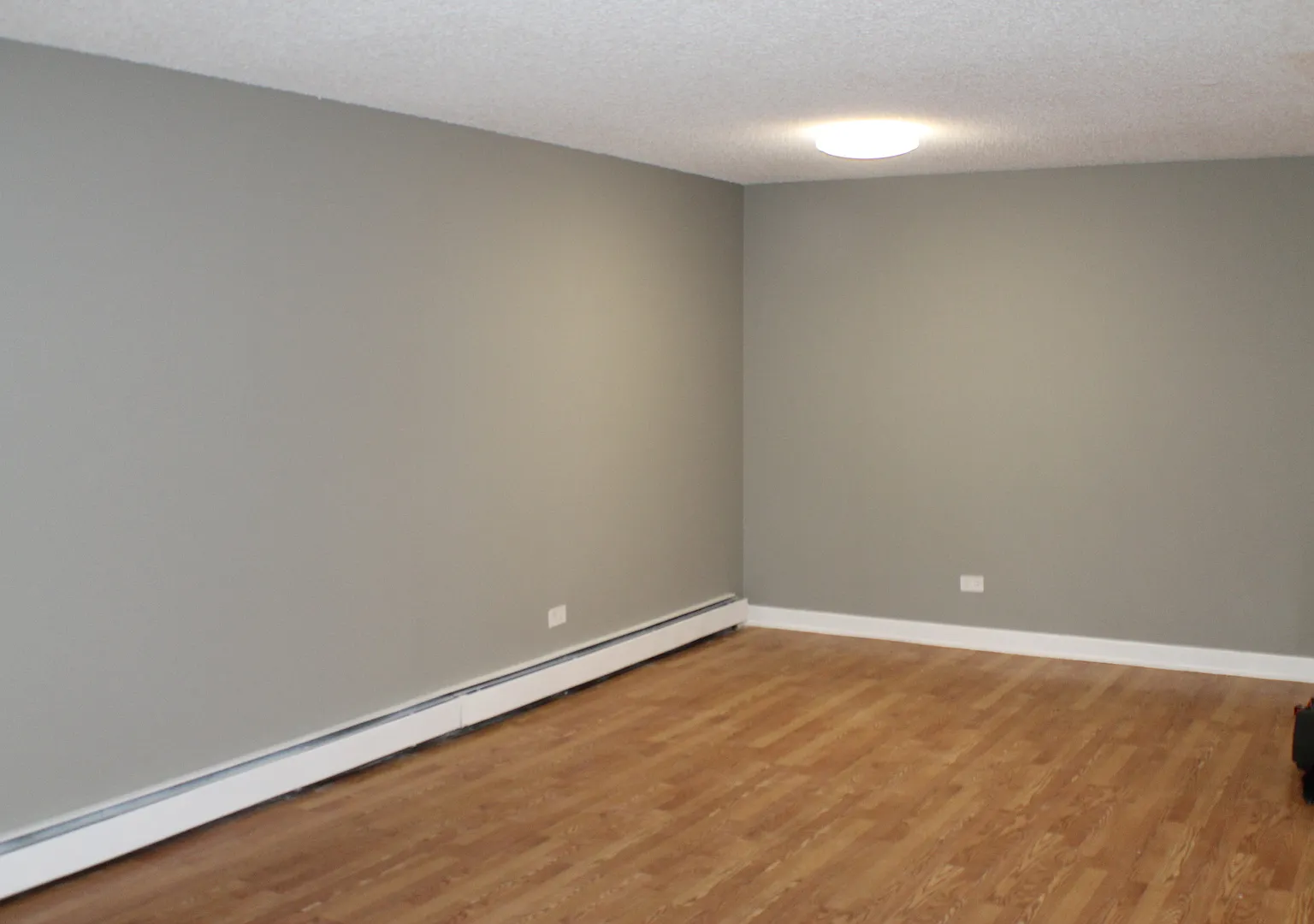 P002 / 17 Parkside Ct, Unit #3 - Unit # 3 — Photo 3