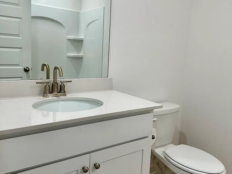 207 Collie Ave — Photo 15
