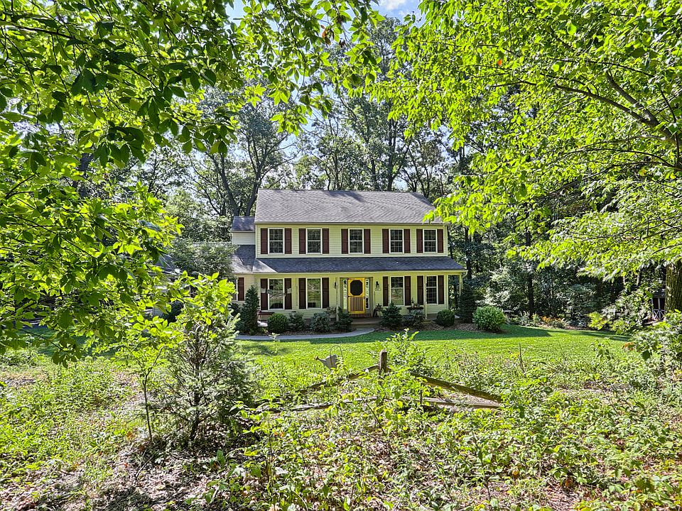 1st image of 58 McKelvey Ln