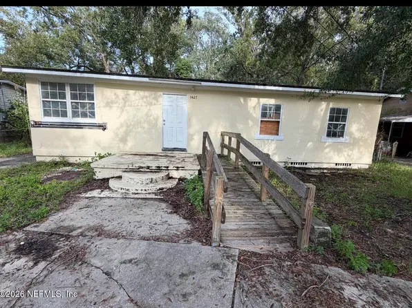 5427 BUNCHE Drive, Jacksonville, FL 32209