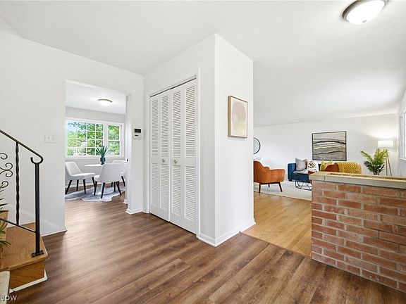 3rd image of 3331 Edington Rd