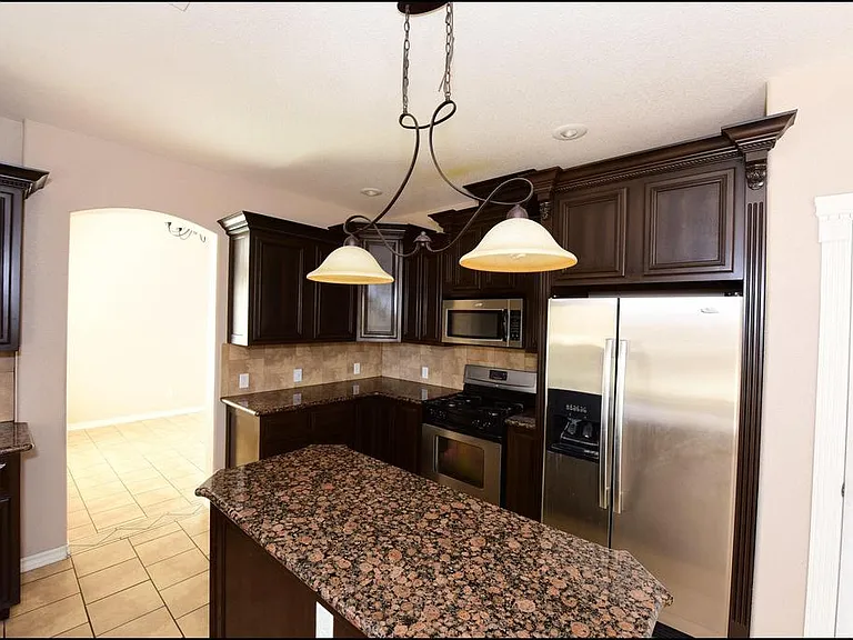 11340 Charles Reynolds Ln — Photo 10