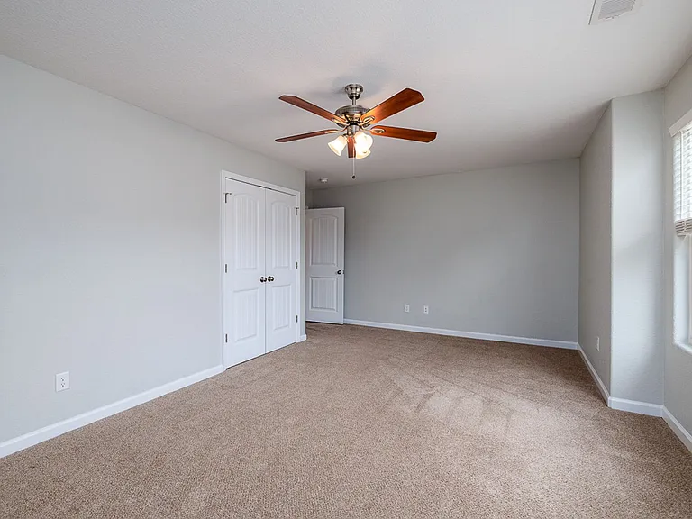 1311 Sunset Dr — Photo 37