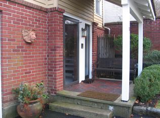 13 Deer Ridge Rd, Bedford Corners, NY 10549